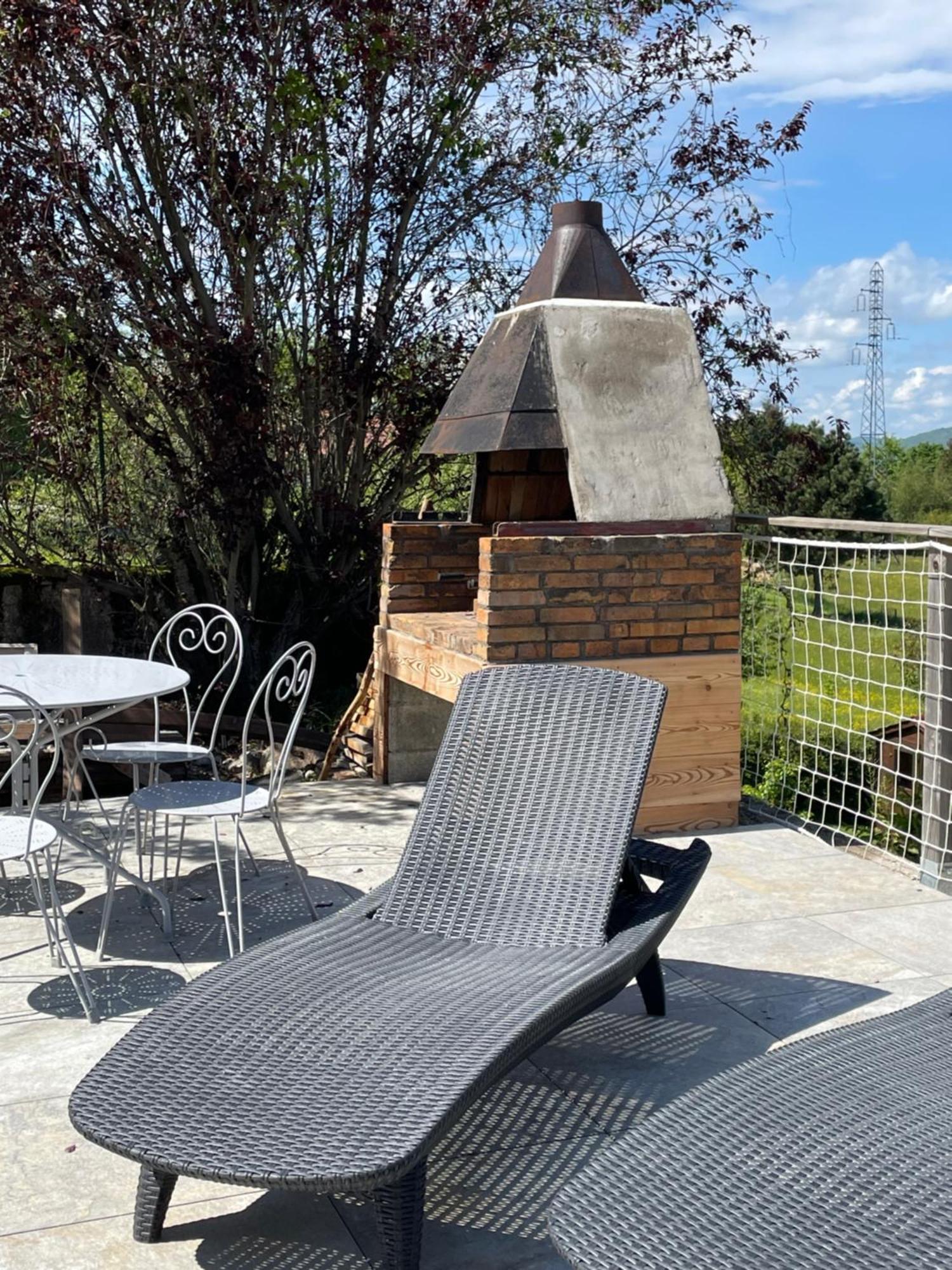 Relais Ville Vieille Ordonnaz Extérieur photo